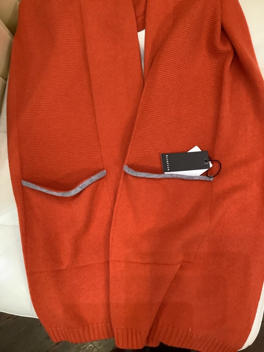 画像2: Rica Rica オリジナル🇮🇹 ポケット付きストールがオシャレなカシミヤ&ウールの暖かい柔らかニット　 (2)