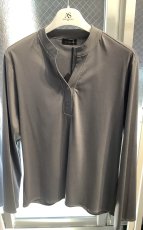 画像1: デザイン長袖カットソー🇮🇹シワにならないシルケットコットン (1)