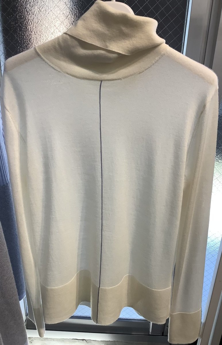 画像4: 秋🍂にオススメ薄手キレイ色🇮🇹100%メリノウールのニット (4)